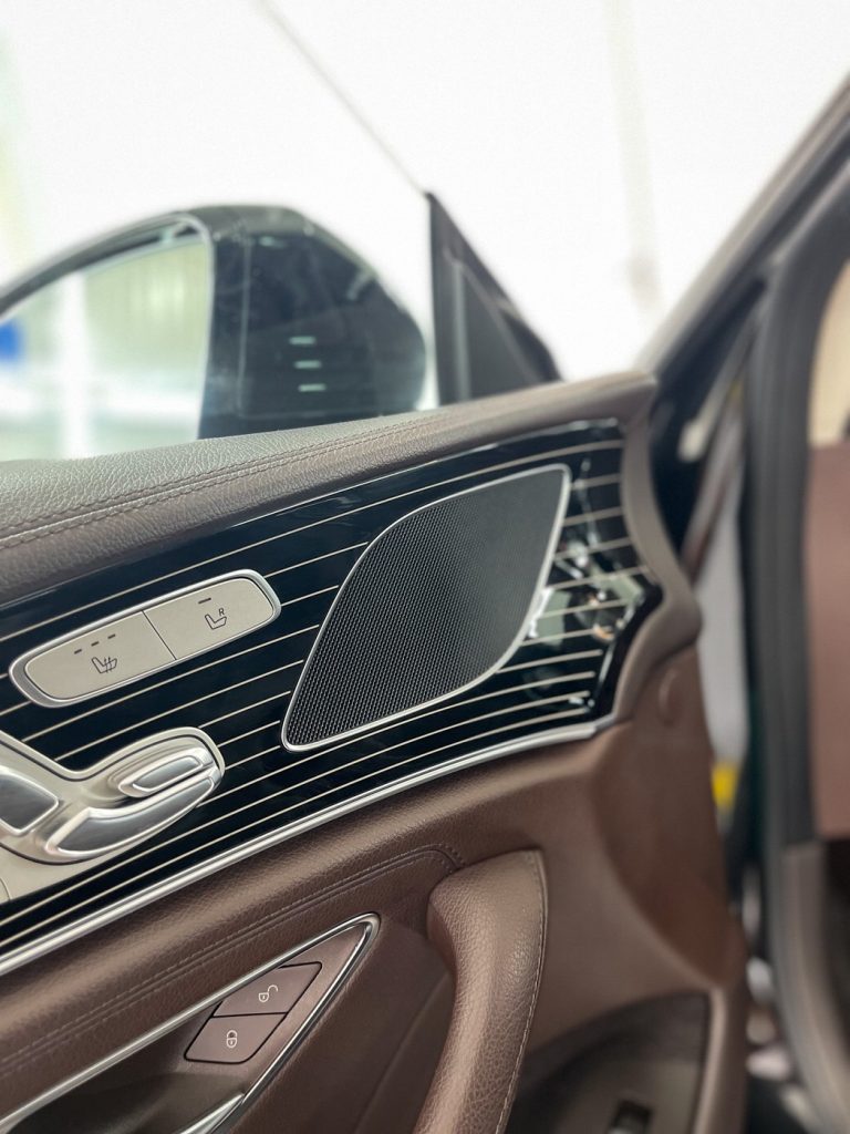 mercedes-cls350-00001