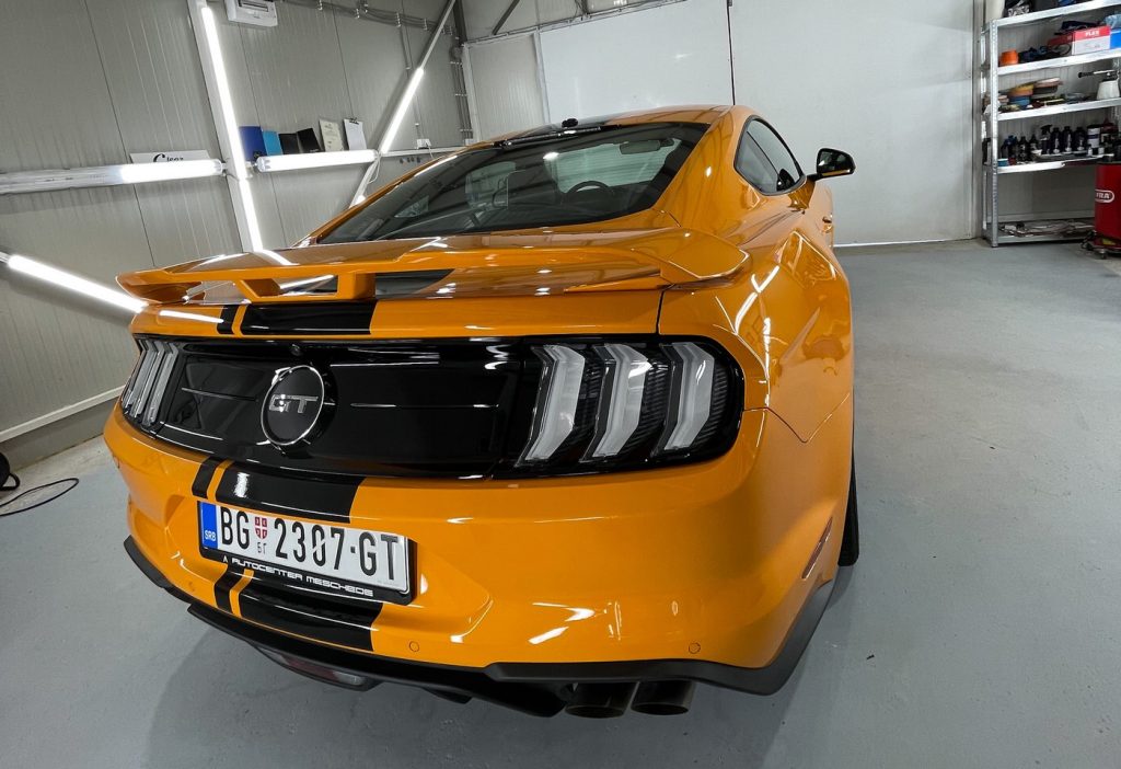 ford-mustang-gt-5-00003