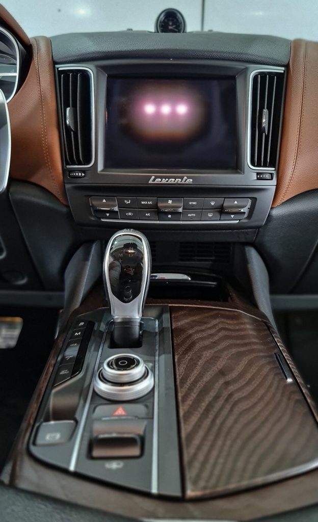 maserati-levante-00006