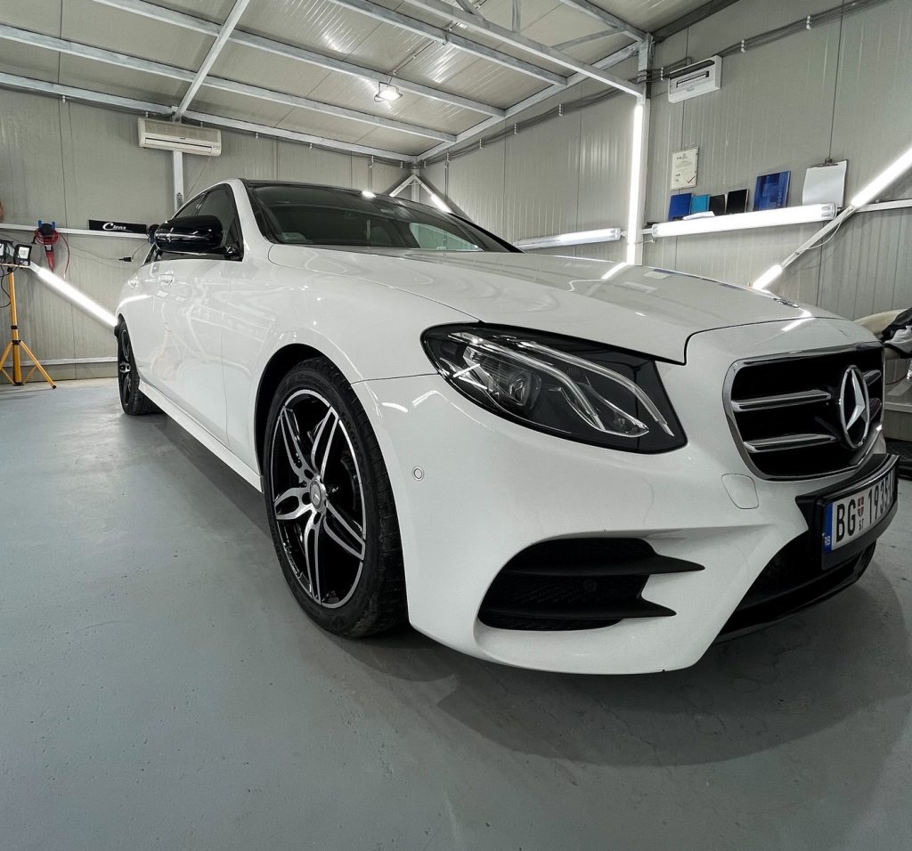 mercedes-e220-00002