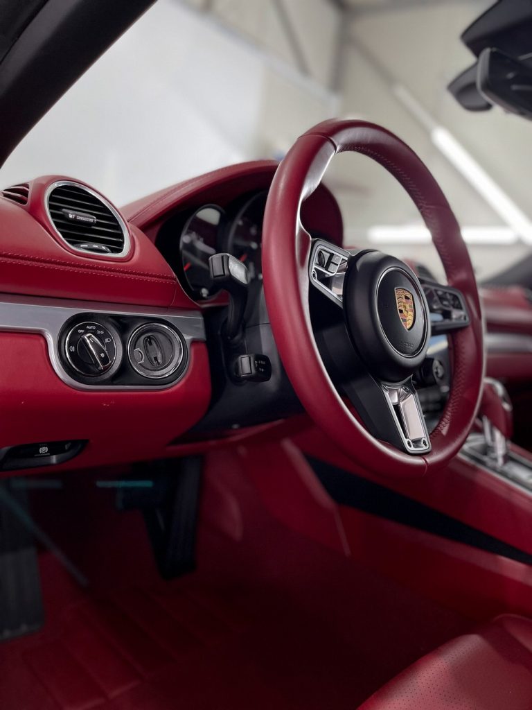 porsche-boxster-00010