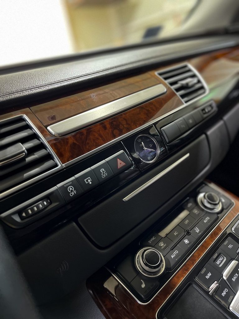 audi-a8-11